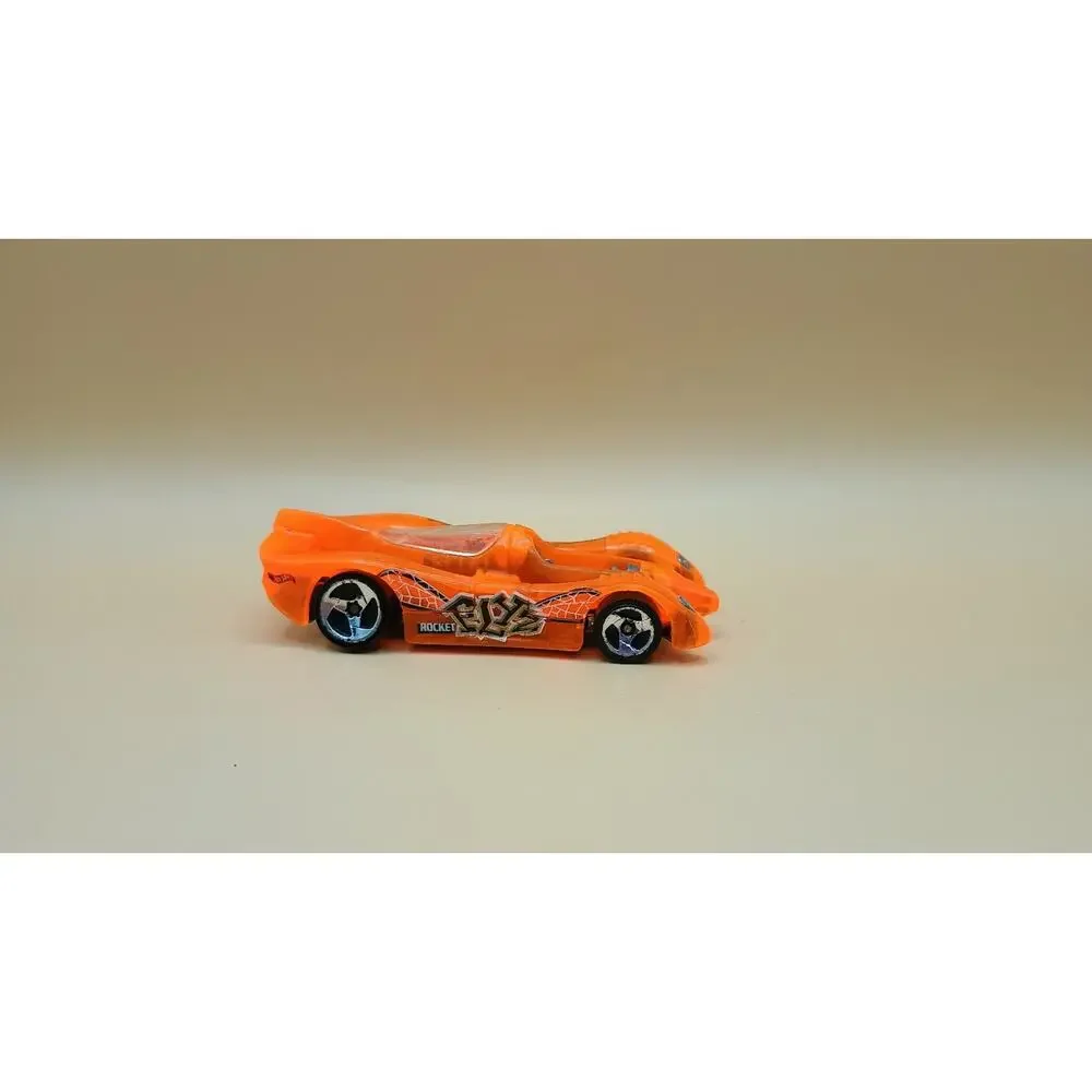 1994 HOT WHEELS - Power Pistons - Rocket Flyz Orange Diecast Scale 1/64